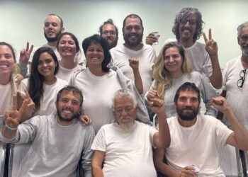 Brasileiros da Flotilha Sumud são libertados na Jordânia após detenção