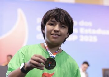 SP premia talentos da matemática e os envia para a Olimpíada Brasileira.