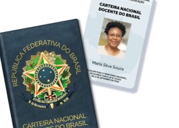 Carteira Nacional Docente: Professores já podem solicitar documento e garantir benefícios