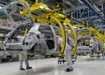 Atividade Econômica Brasileira Acelera em Agosto, Aponta Banco Central