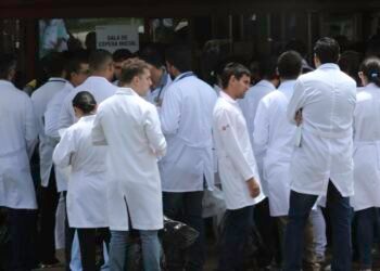 Revalida 2025/2: Candidatos Devem Enviar Diplomas Médicos a Partir de Hoje