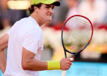 João Fonseca Brilha e Avança à Semifinal de ATP 500 na Basileia