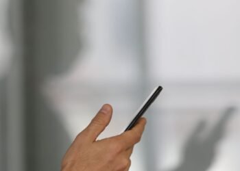 Pix Instável: Falhas Coincidem com Pane na Amazon Atingindo Serviços Digitais