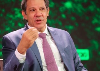 Haddad Alerta: PL Antifacção Pode Travar Combate à Máfia dos Combustíveis