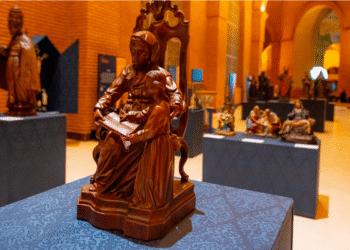 Arte Sacra Tátil: Exposição Inclusiva Chega ao Santuário de Frei Galvão